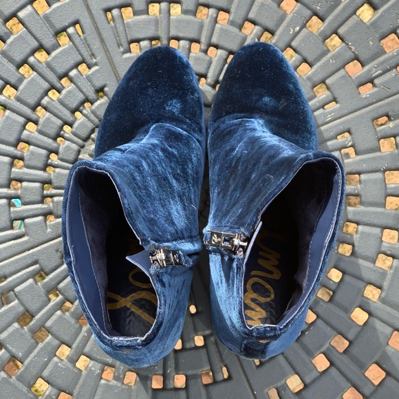Anthropologie Sam Edelman Blue Velvet Taye Ankle Booties size 8-1/2 - Picture 12 of 17